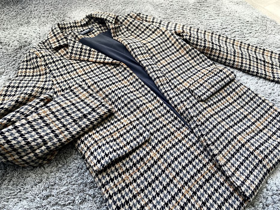 Вовняний коричневий жіночий жакет в гусячу лапку