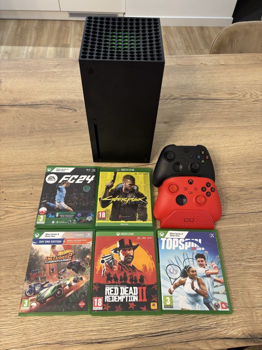 Xbox Series X 1 TB stan idealny + 2 pady + stacja dokująca + 6 gier