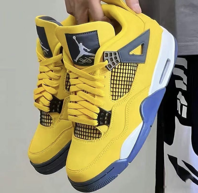 all colors Крсоівки Nike Jordan 4 Retro чудова якість
