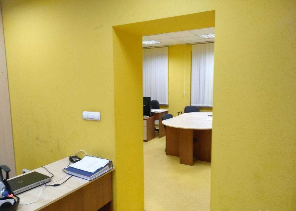 Продаж офісного будинку по вул. Антоновича
