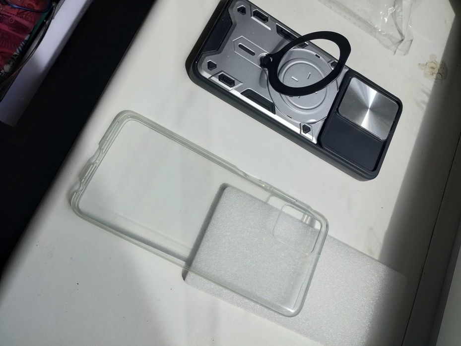 сумка для ноута, бампер телефона