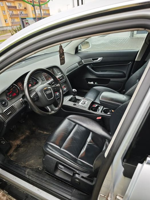 Audi A6 Limousine A6 C6 2.4 Gaz Uszkodzona