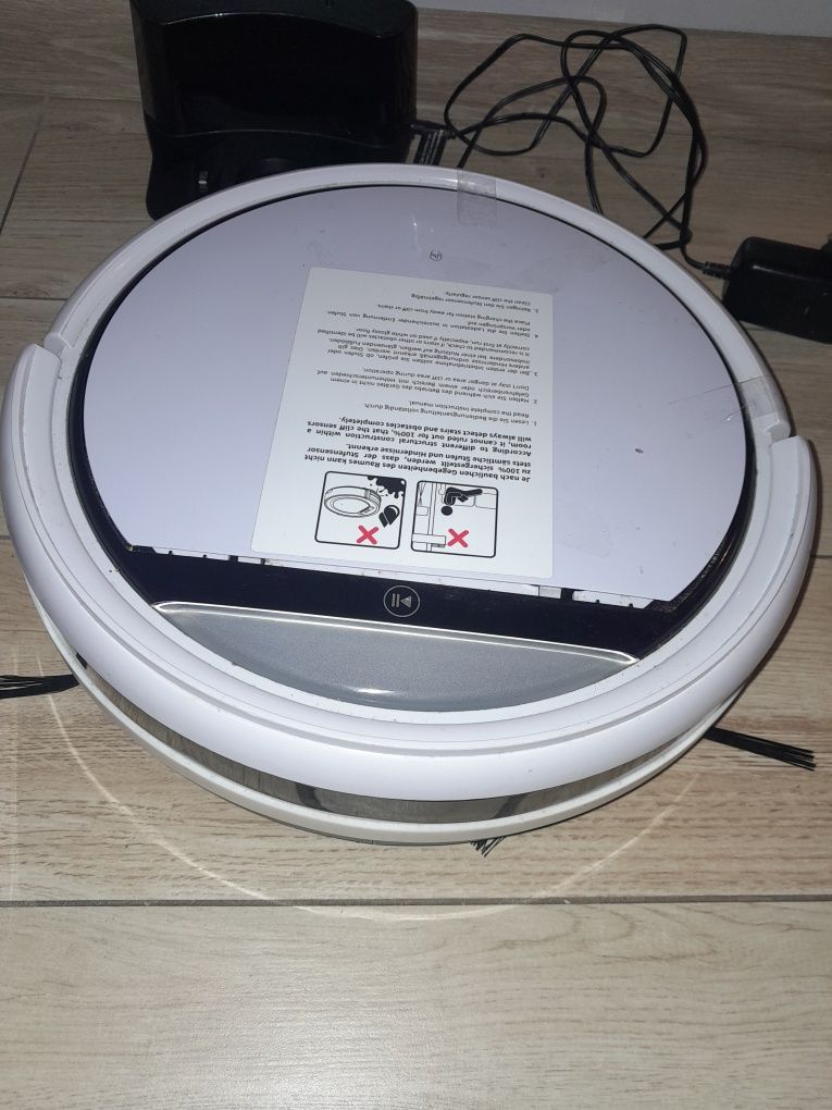 Odkurzacz Automatyczny Robot sprzątający MEDION z pilotem 2 w 1