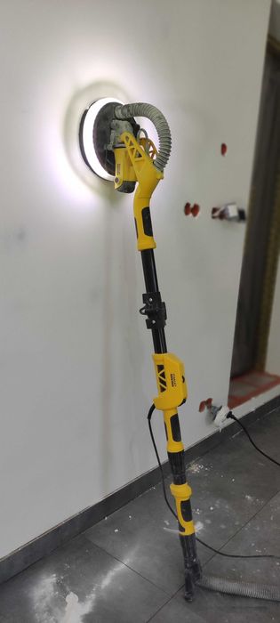 Żyrafa / Szlifierka do gładzi STANLEY - LED