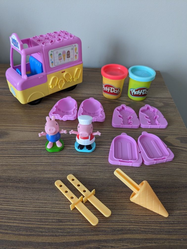 Zestaw Play Doh Świnka Peppa lodziarnia