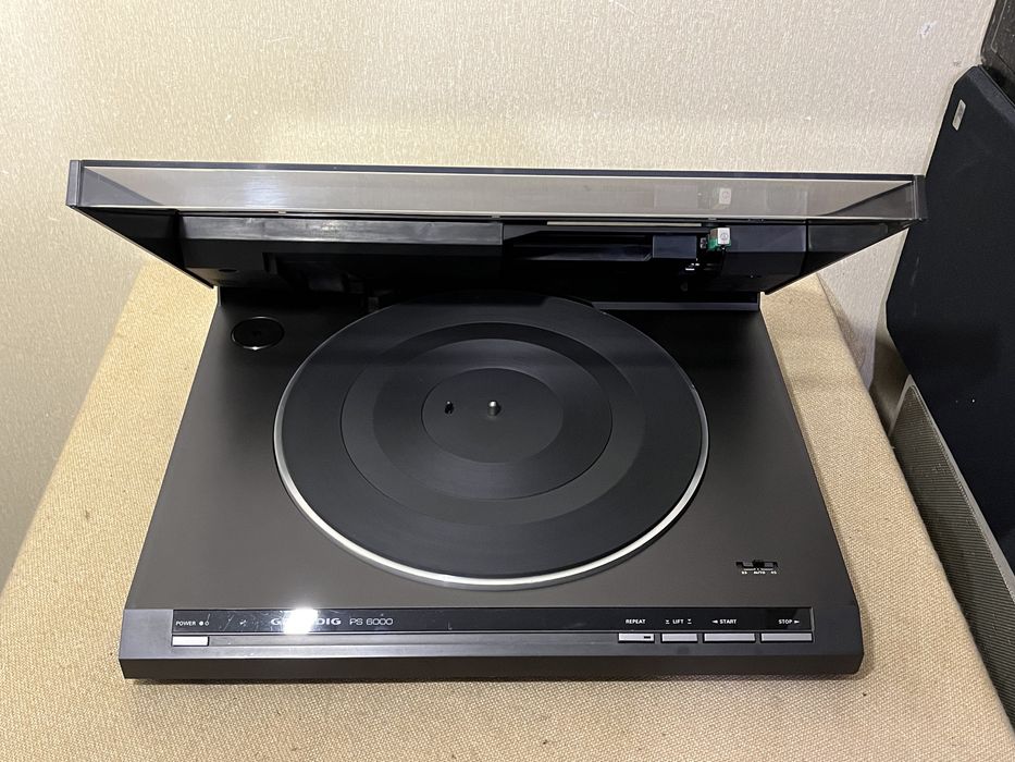 Автоматический проигрыватель винила TECHNICS / GRUNDIG PS-6000 DIRECT