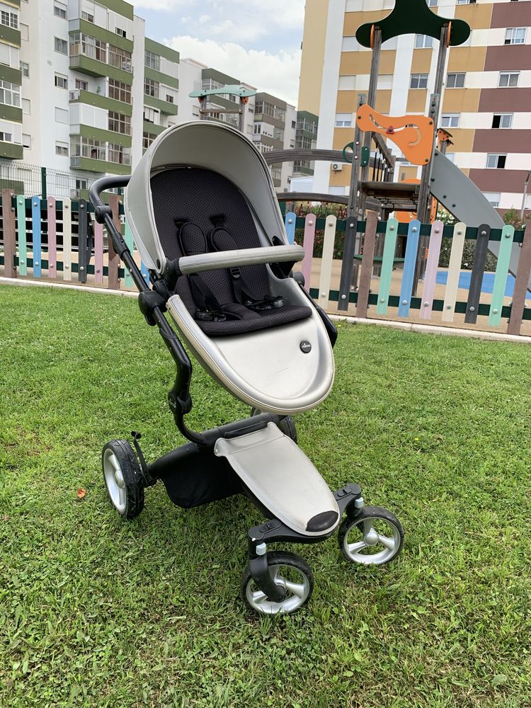 Carrinho de Bebé Mima Xari Prata