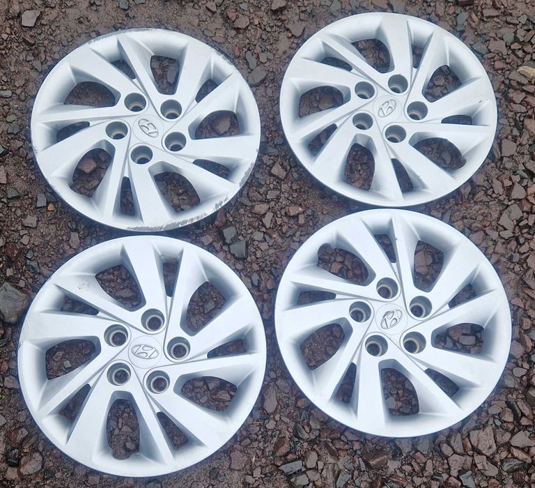 Kołpaki oryginalne Hyundai 5x114,3 15" Kpl.