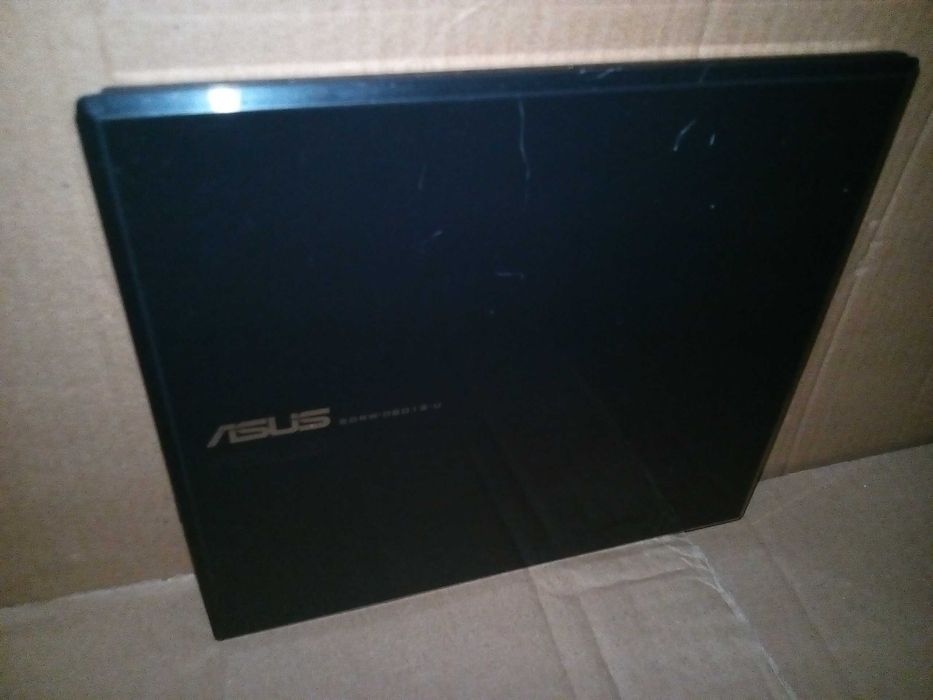 USB-привод внешний для записи и чтения DVD-ROM 8x (ASUS SDRW-08D1S-U)