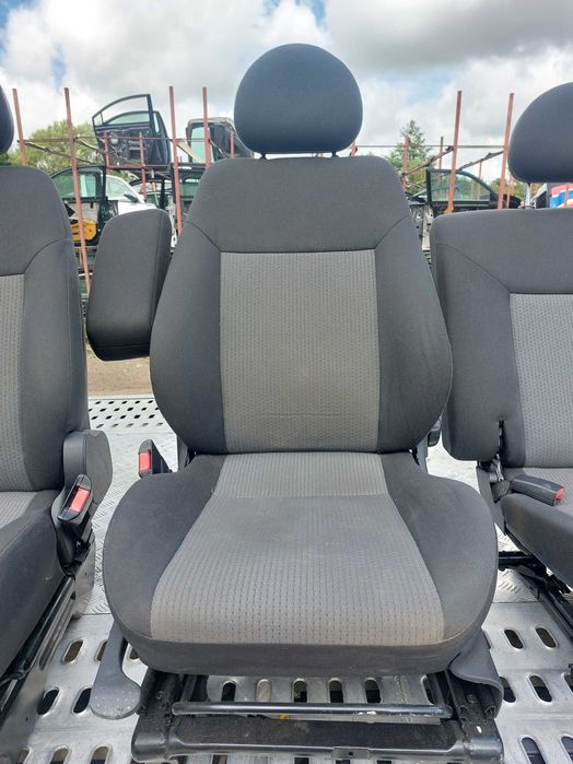 Fotele komplet Opel Meriva A