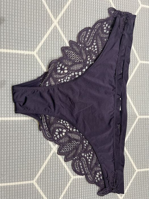 Majtki Calvin Klein r. L