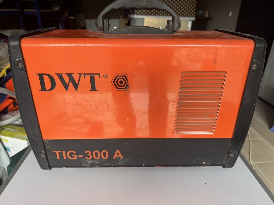 Spawarka DWT TIG 300A. W komplecie okablowanie