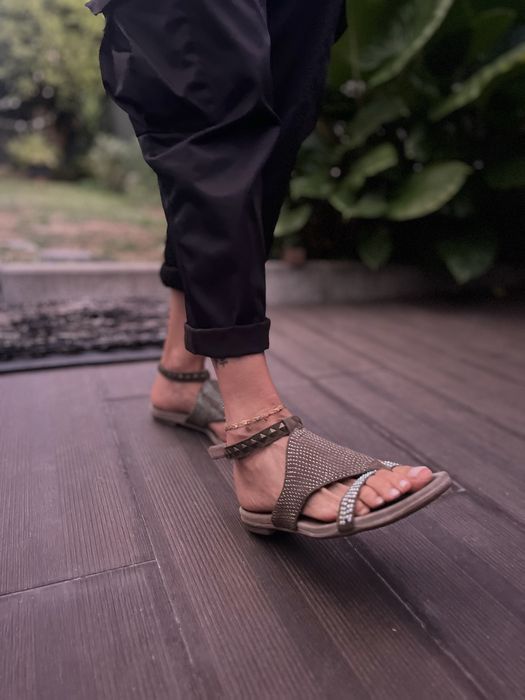 Sandálias de senhora