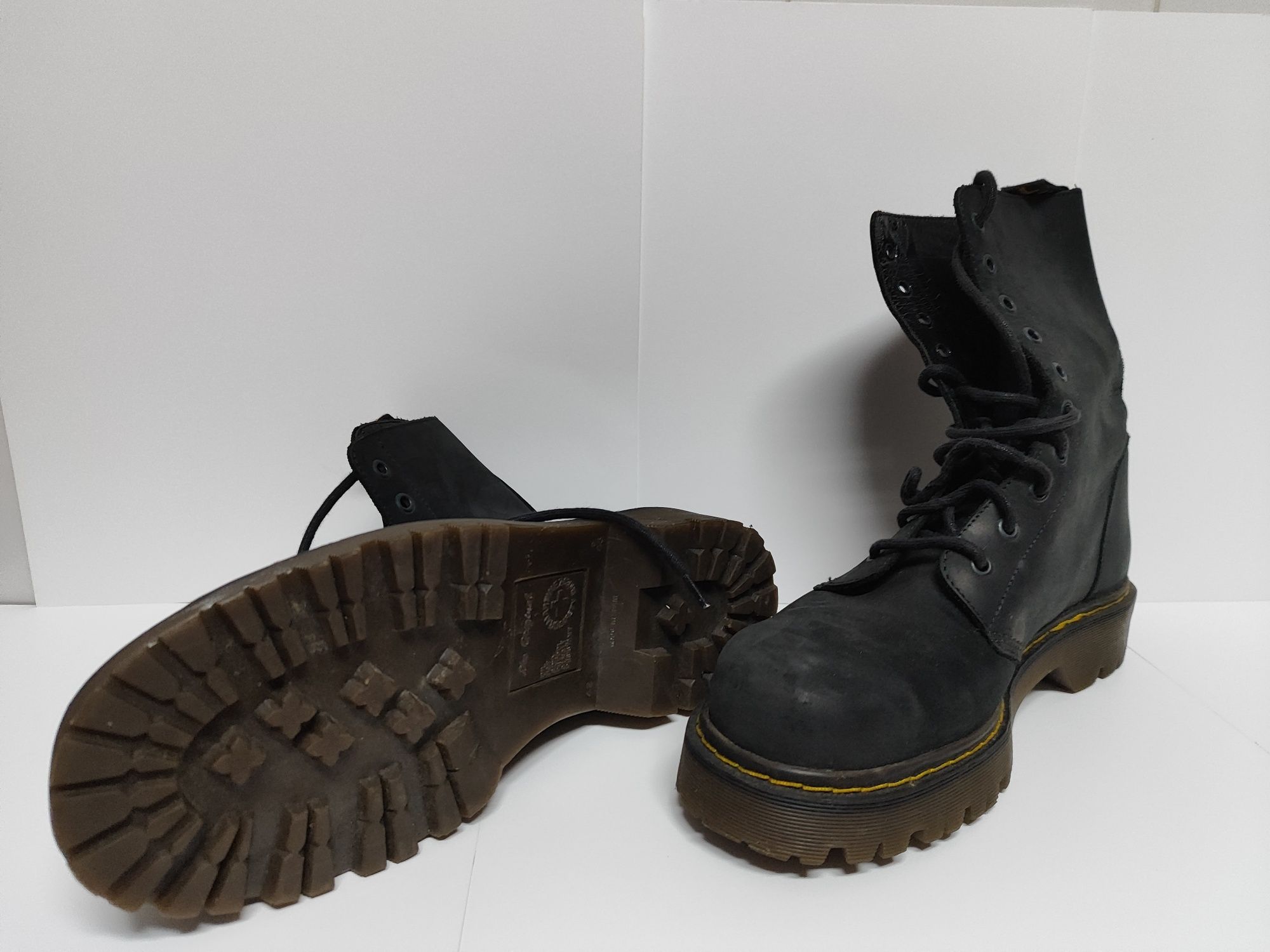 Dr. Martinez - Botas