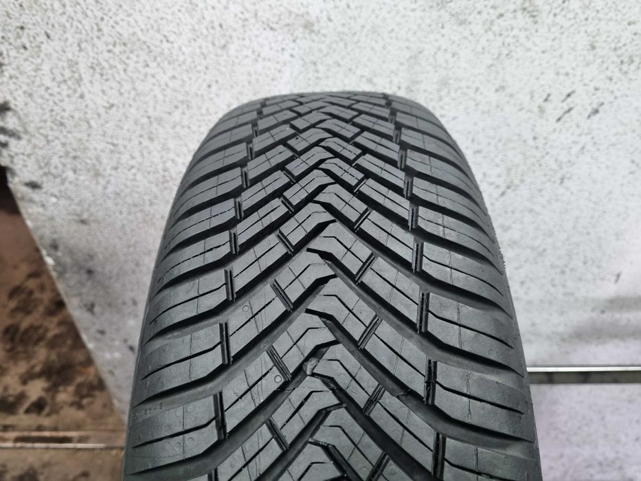 195/65/15 91T Continental All Season Contact Dot.1922R