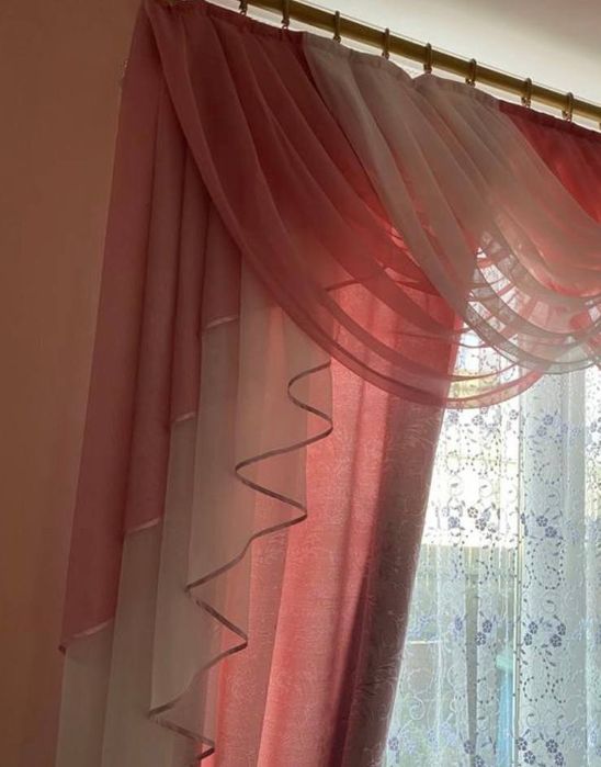 Штори з ламбрекеном