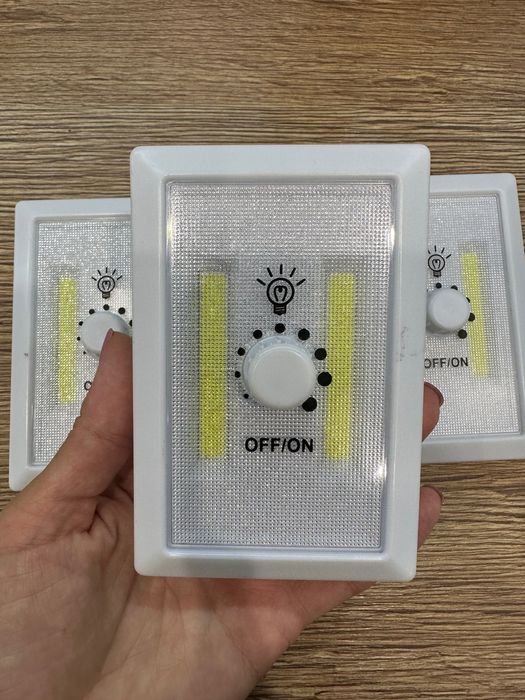 Світильник на батарейках