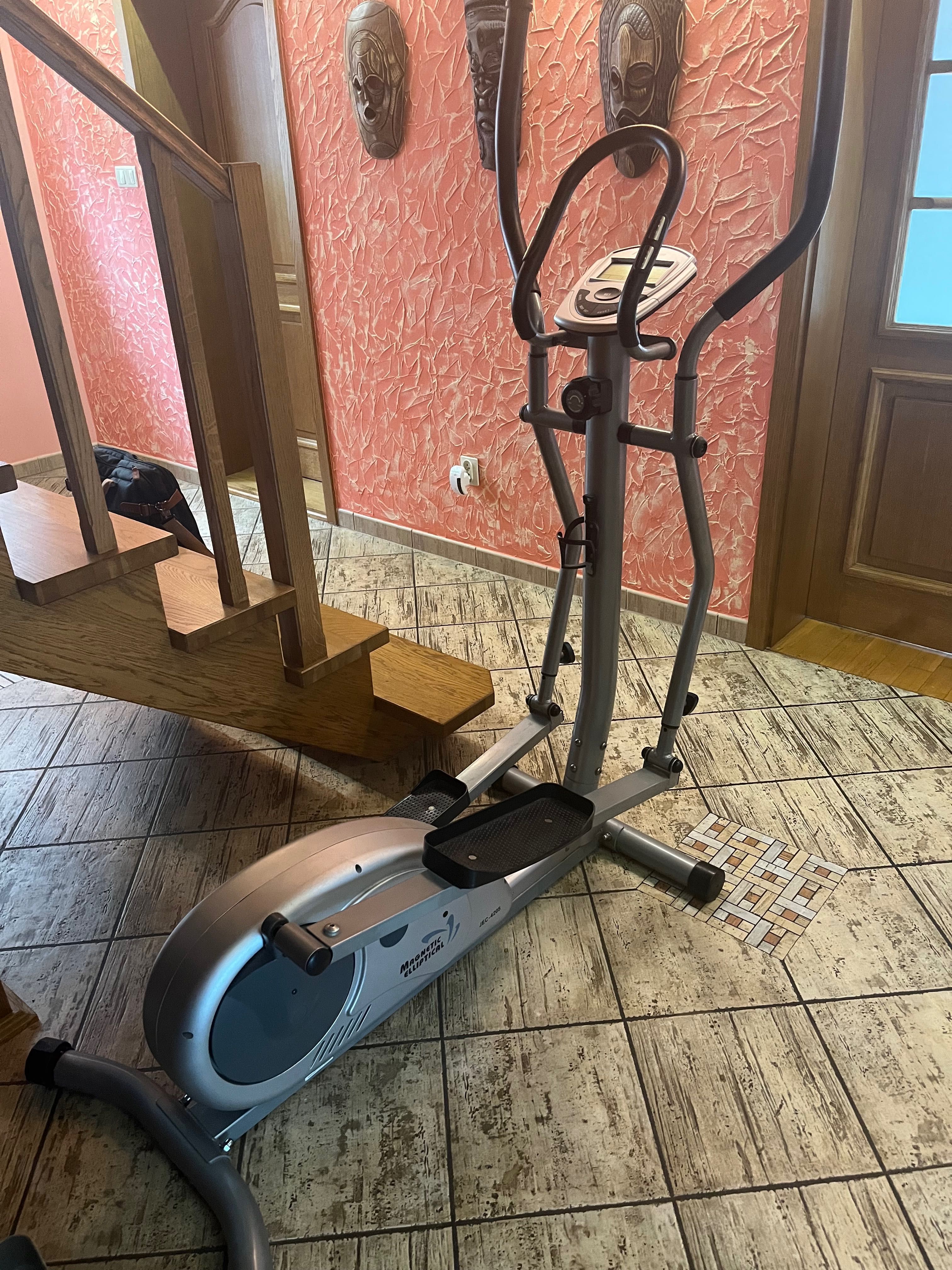 Orbitrek JetStream Magnetic Elliptical