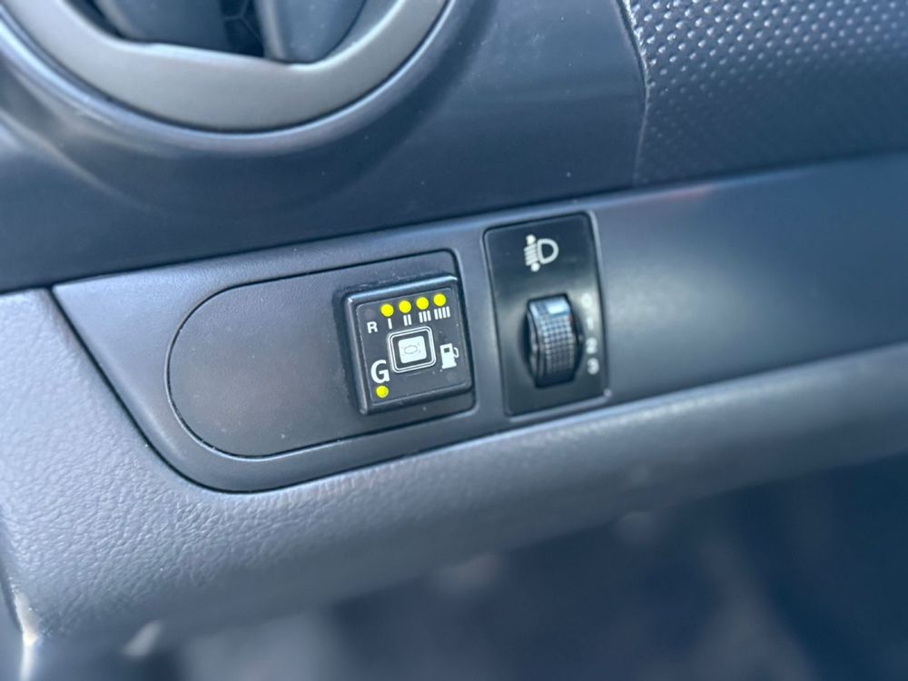 Прадається Chevrolet Aveo 2005 року