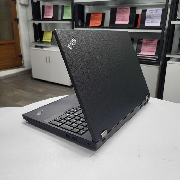 Стильный ноутбук Lenovo ThinkPad L570 / Core i5 / New SSD / Office