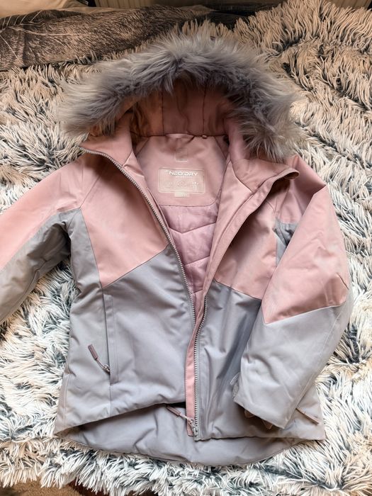 Kurtka dziewczęca r. 140