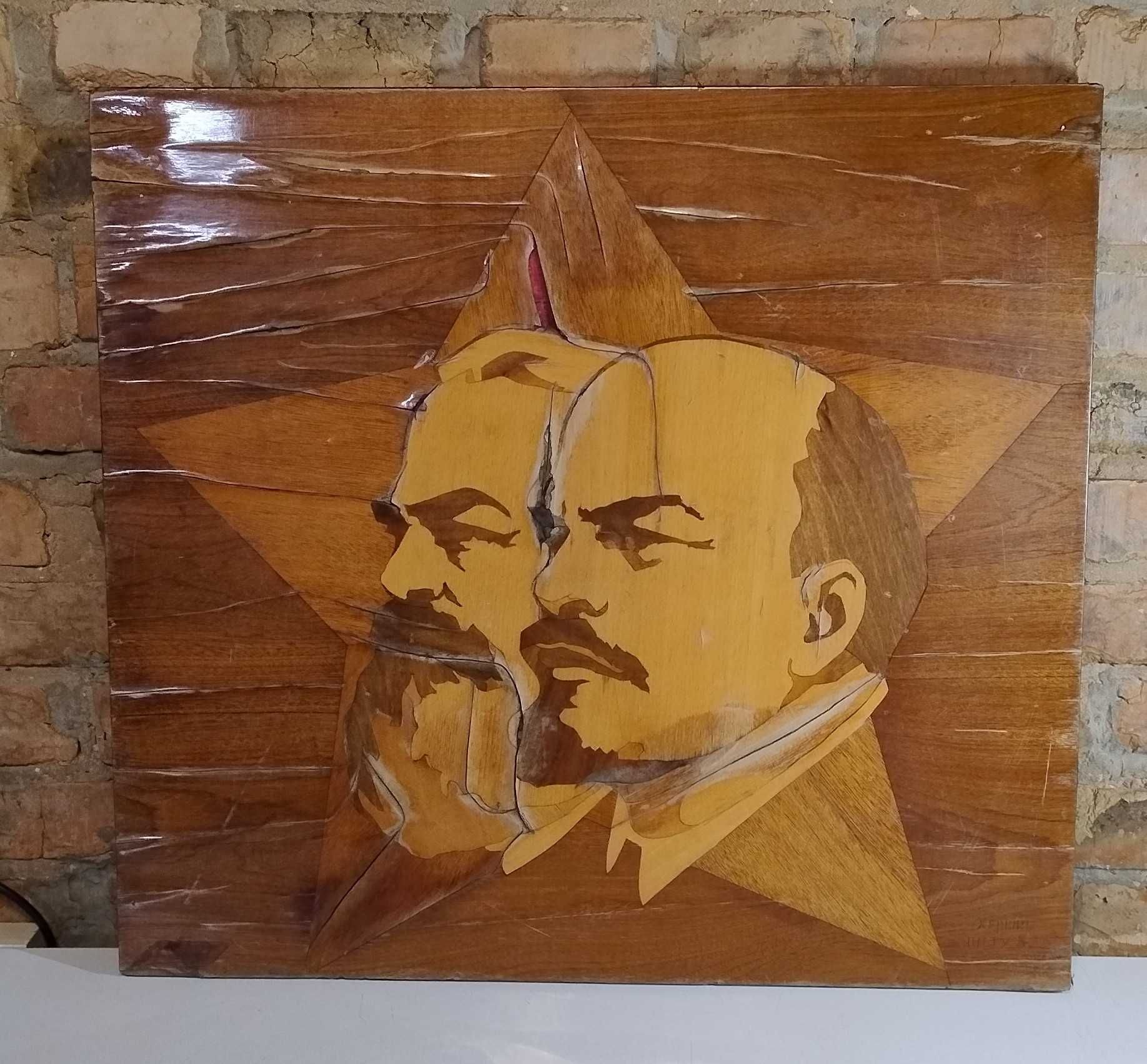 Картина из шпона. Ленин и Энгельс. Под реставрацию