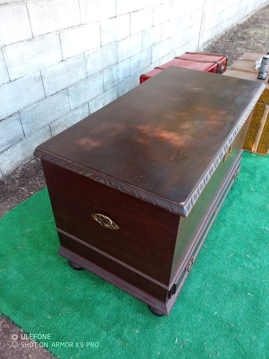 Vendo Arca em madeira