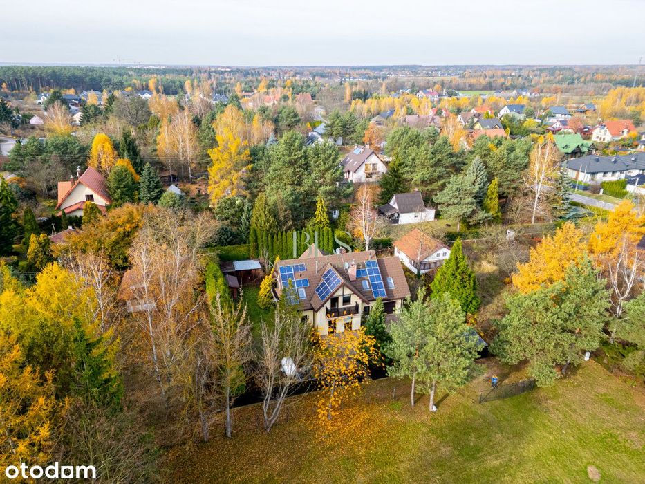 Komfortowy Dom z Pięknym Ogrodem i 5 Sypialniami