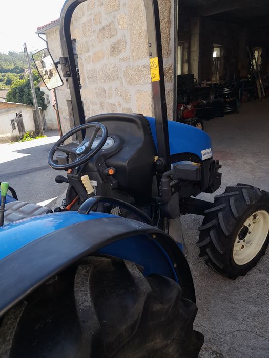 Tractor Newholland TCE40