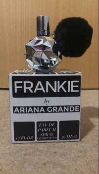 Perfum frankie ,ariana grande.