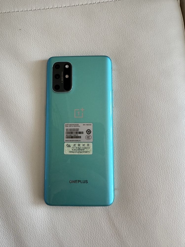 One Plus 8t 12/256