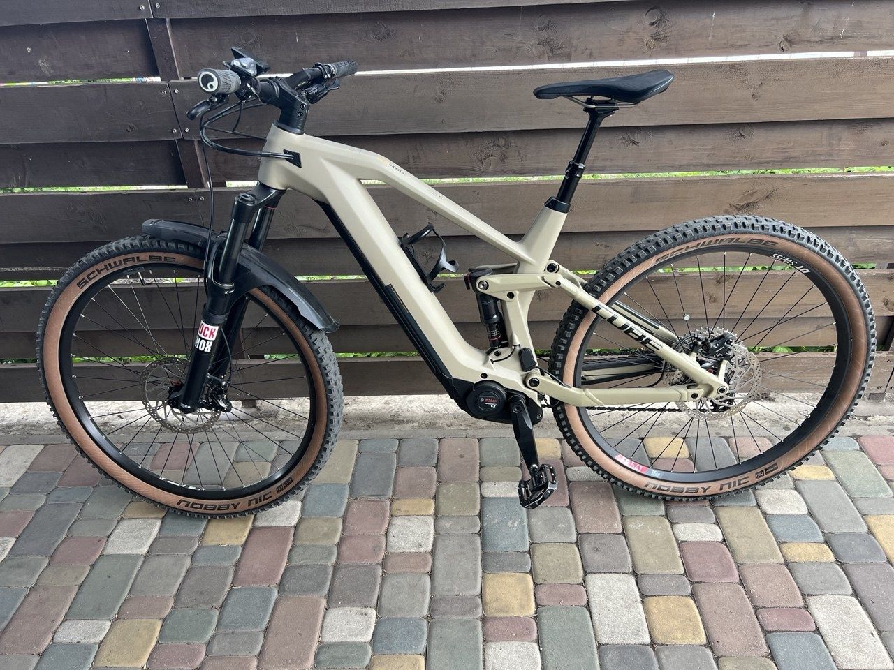 Велосипед Cube stereo hybrid 140R