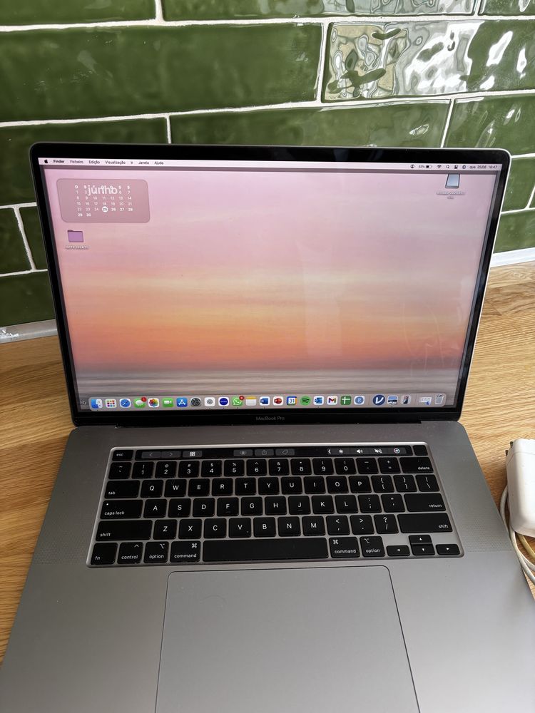 Macbook Pro 16 2019 i9 TouchBar 1TB