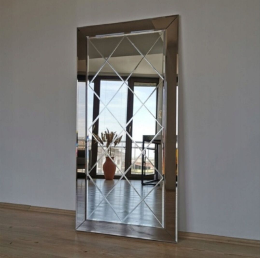 Ozdobne lustro ścienne Glamour Alves 130x65 cm