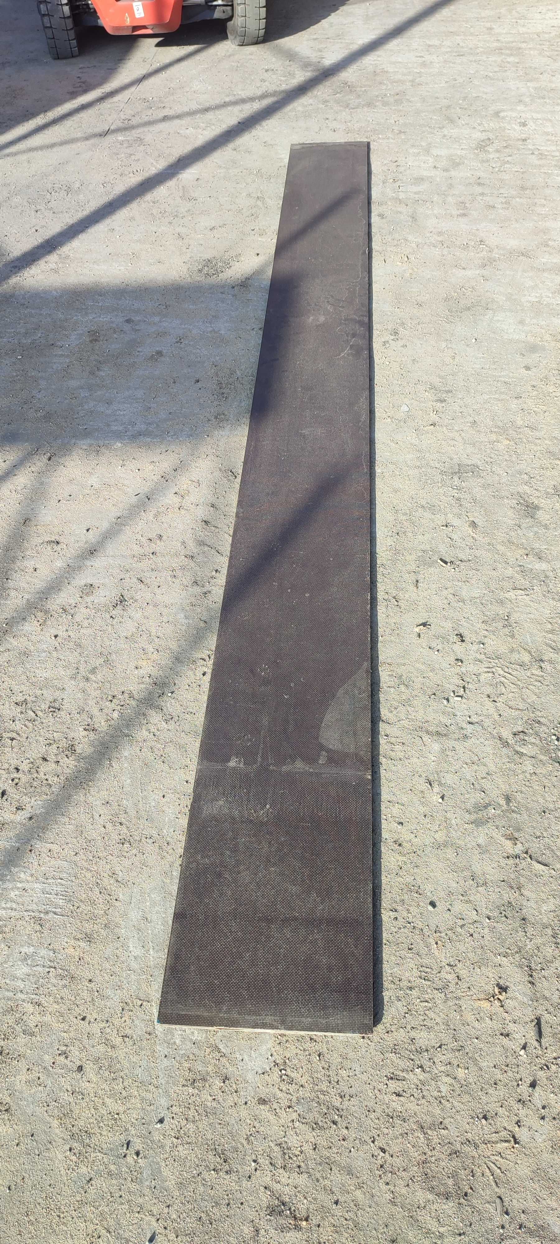 Sklejka 12 mm, 25x330 cm, antypoślizg, półka, pasy, punkt NOWE OSTROWY