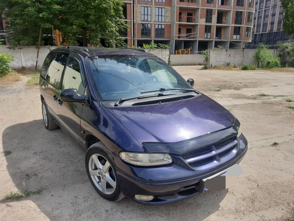 Продам Dodge Ram Van