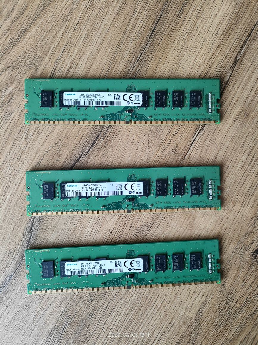 Kości RAM DDR4 8GB Samsung RAM 1x8 GB