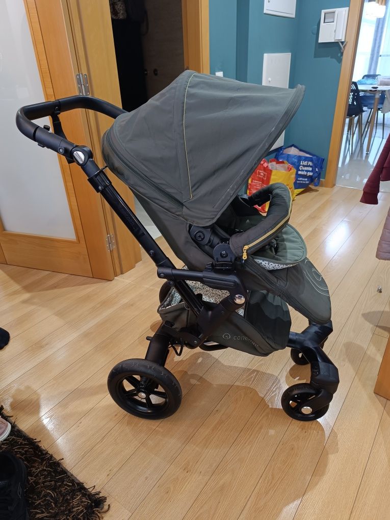 Carrinho Bebé Concord Neo Trio - com ovo + alcofa + isofix