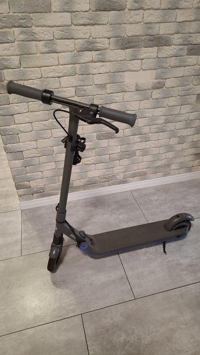Електросамокат NINEBOT BY SEGWAY eKickScooter Zing E10 Black