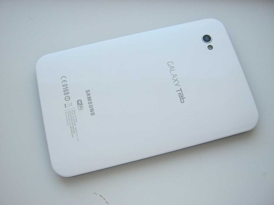 Samsung GT-P1010 не вмикається, на запчастини, гарний стан