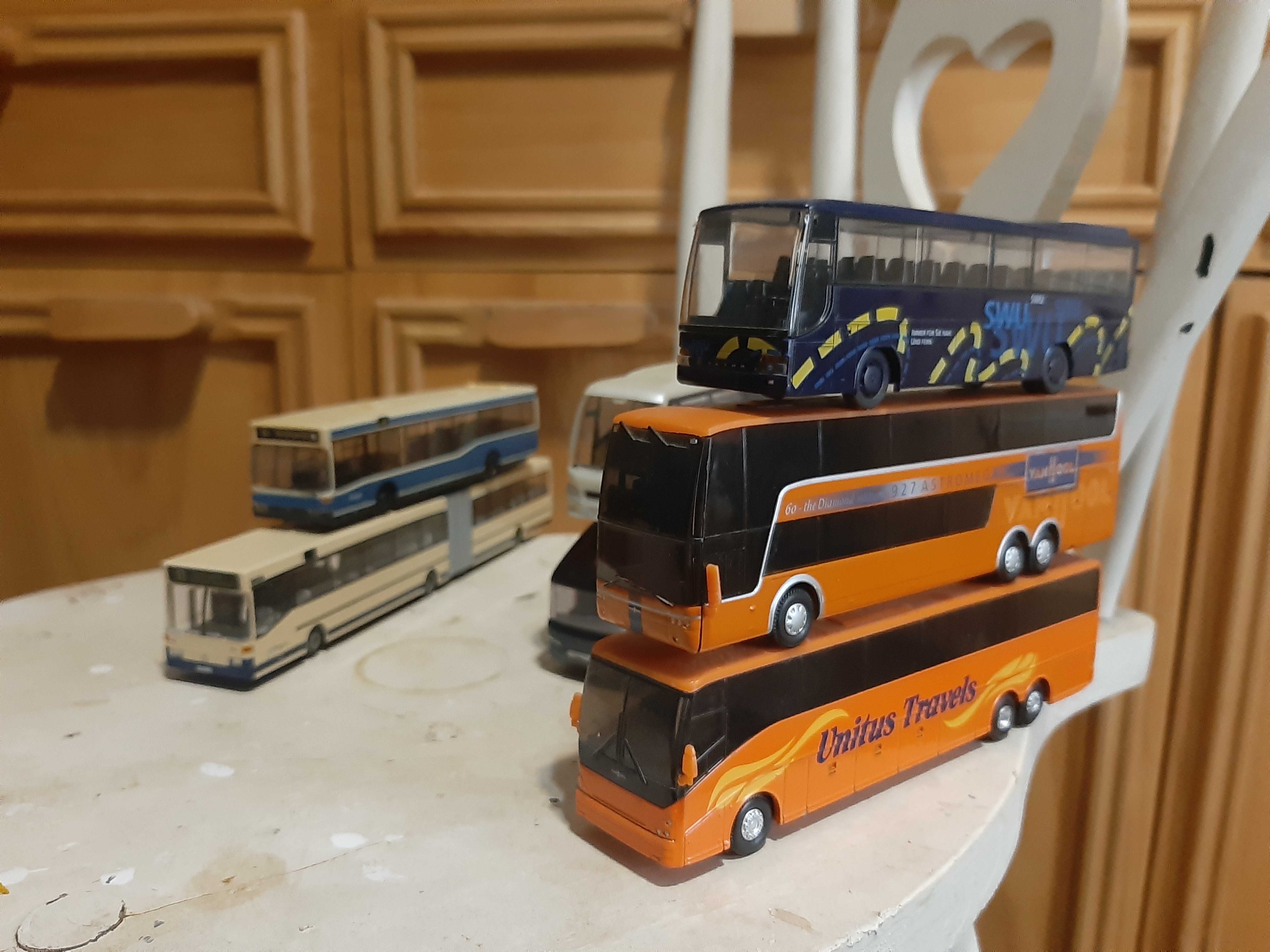 Lote de Autocarros 1