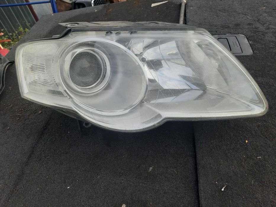 VW Passat B6 reflektor prawy lampa prawy przód