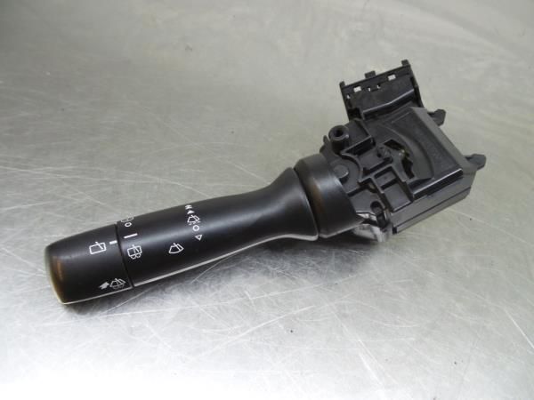 Manípulo do limpa vidros TOYOTA Yaris (_P13_)