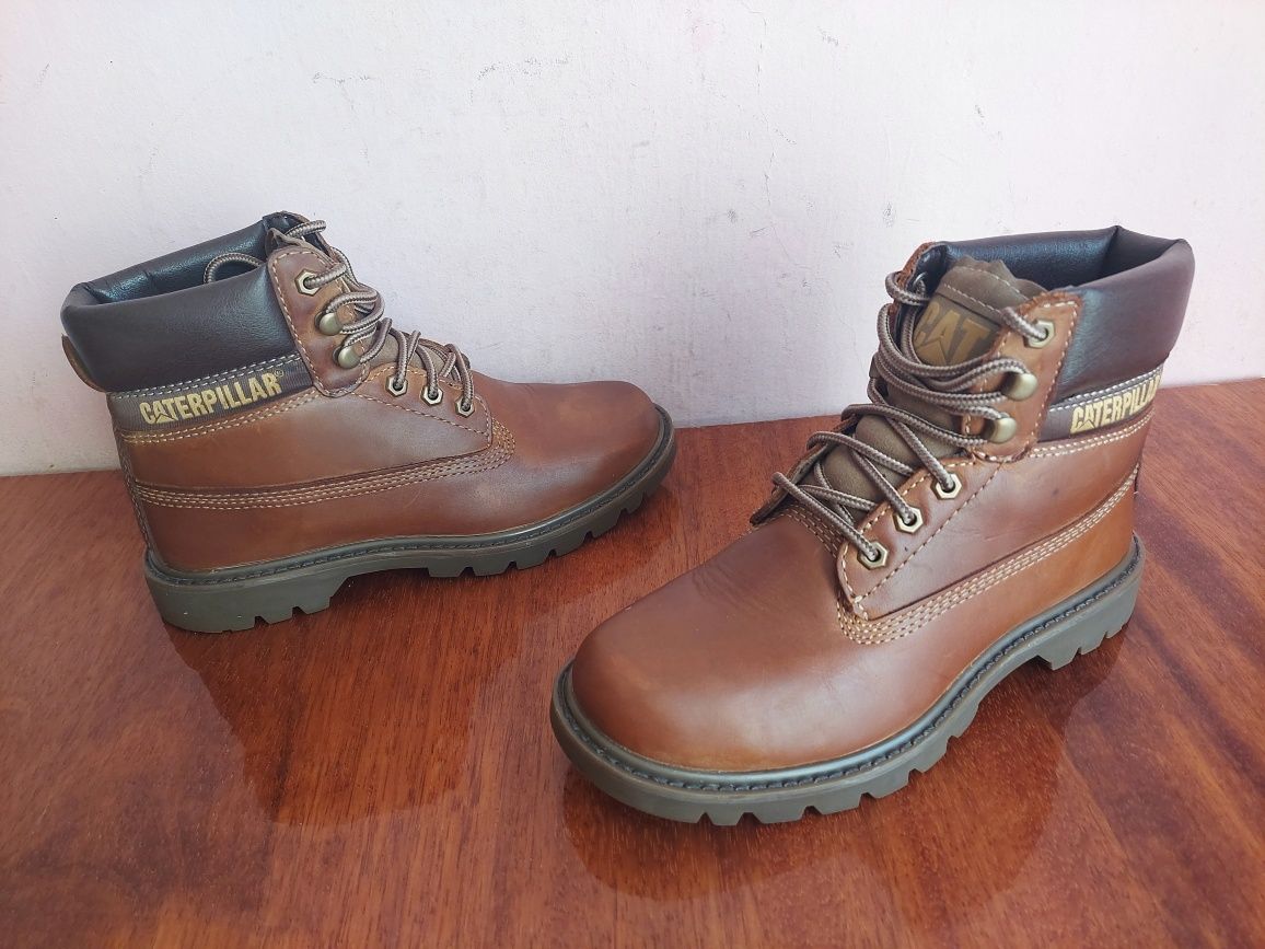Ботинки caterpillar Colorado timberland оригінал 

РОЗМІР по бірці:
UK