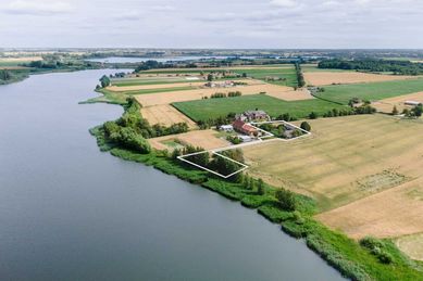 Siedlisko 3483 m2 z linią brzegową na pięknych Kujawach