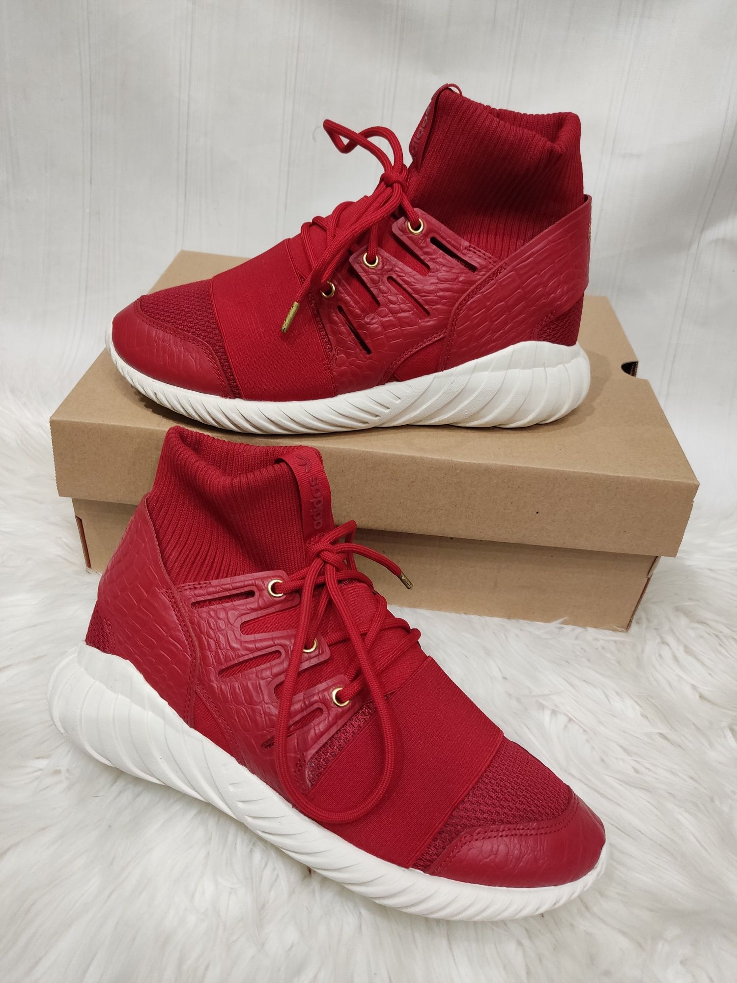 Кросівки Adidas Tubular Doom Chinese New Year  AQ2550  41 розмір