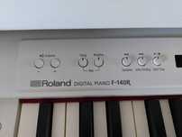 Piano Roland Digital F-140R