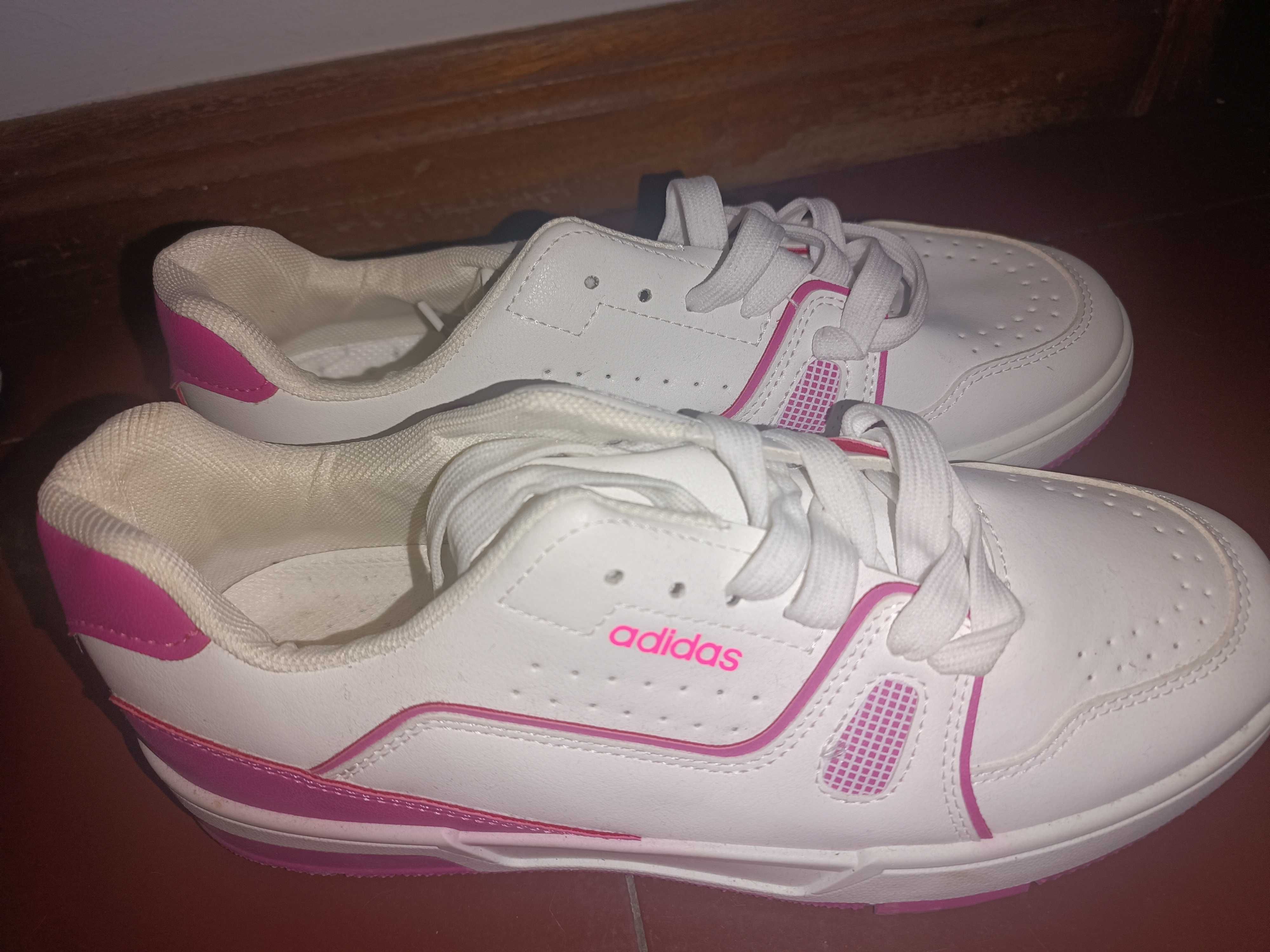 Sapatilhas adidas nunca usadas