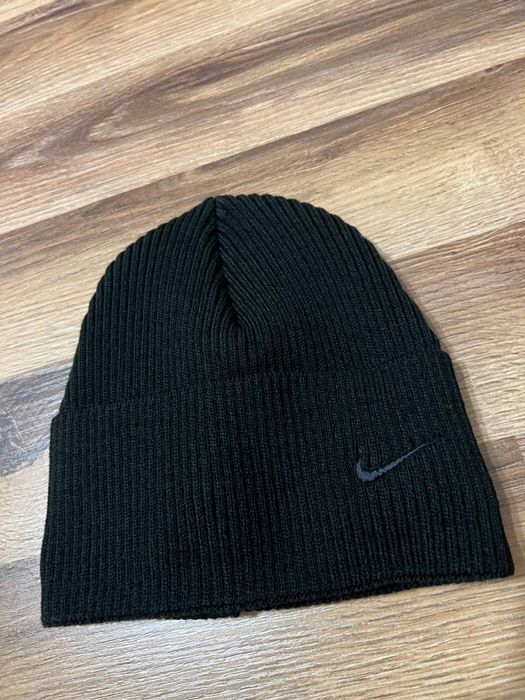 Шапки найк утеплені