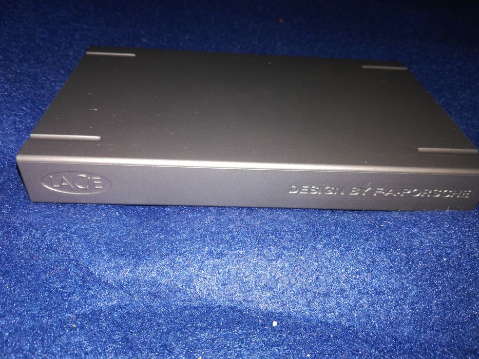 Disco Externo Lacie (design by F.A. PORSCHE) de 40GB